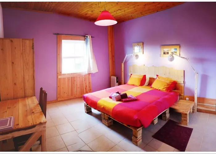 A Barraka: Rent Your Room In Flores!