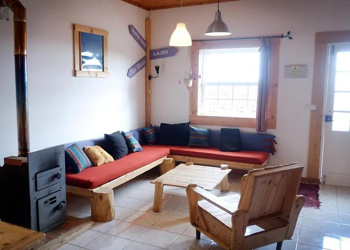 A Barraka: Rent Your Room In Flores!
