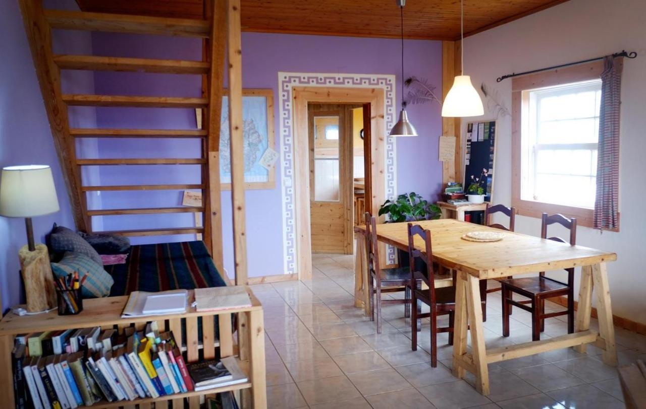 Country house A Barraka: Rent Your In Flores! Lajes das Flores